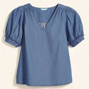 Draper James  Heidi V-Neck chambray denim Top